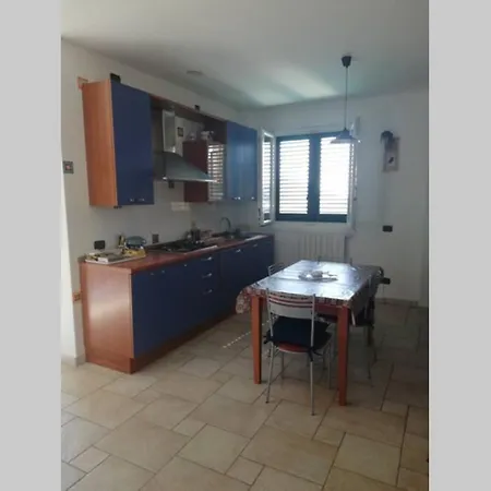 בית נופש Casa Mary סנטו סטפנו אל מארה